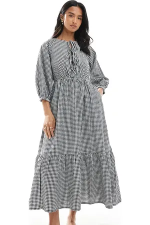 New Look Tie front smock midi dress in gingham