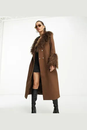 VIOLET ROMANCE Belted longline coat with faux fur trims in chocolate