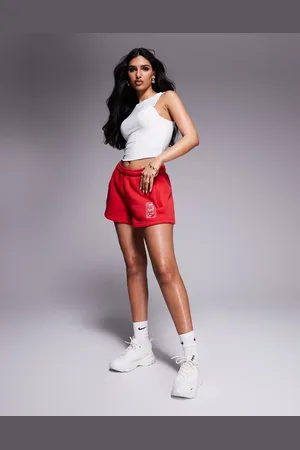 Nike Trend fleece high waisted shorts in