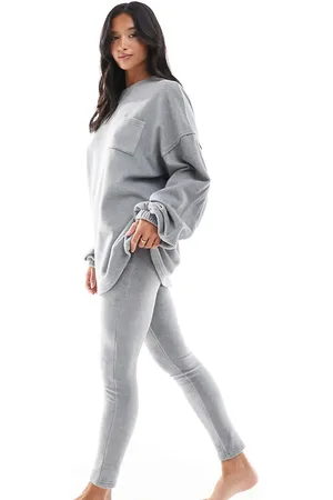 ASOS ASOS DESIGN Petite lounge mix & match fleece legging in light