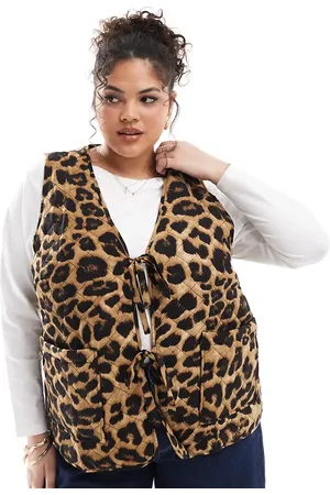 ONLY Quilted gilet in leopard print