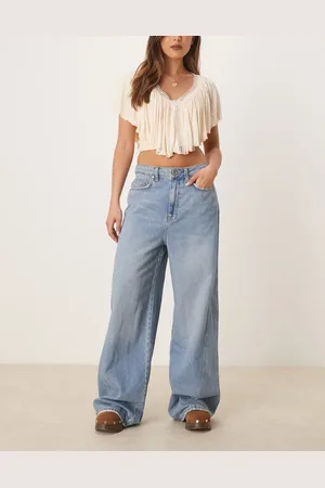 MANGO Mila relaxed straight leg jean with bleach front in light