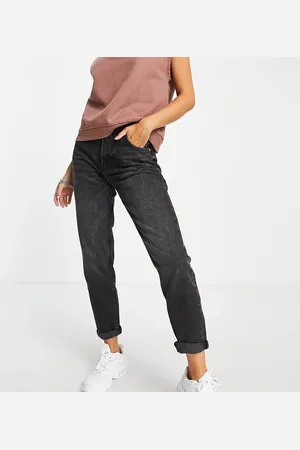 Bershka Tall mom jean in washed