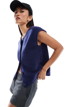 ASOS Knitted crew neck boxy waistcoat in