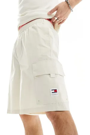 Tommy Hilfiger Aiden utility short in off white