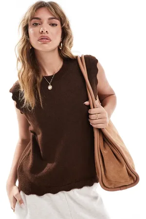 ASOS Knitted tank top with scallop edge in chocolate