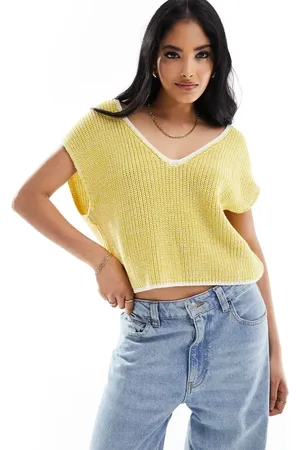 ASOS Tipped v neck tank in twist yarn in