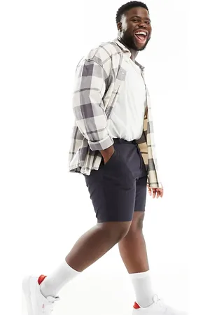 French Connection Plus chino shorts in
