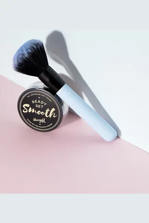 Barry M Ready Set Smooth Loose Banana Powder