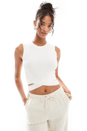 JDY Ribbed tank top with open detail in stone