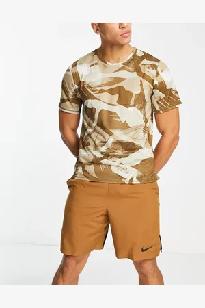 Nike Camo Miler t-shirt in stone