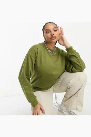 Heartbreak Plus Sweatshirt in khaki