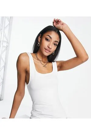 ASOS ASOS DESIGN Tall vest with scoop front and back in
