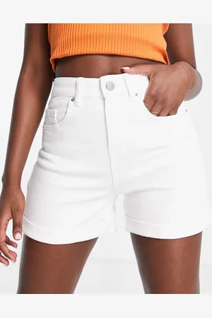 Miss Selfridge Denim boyfriend short in