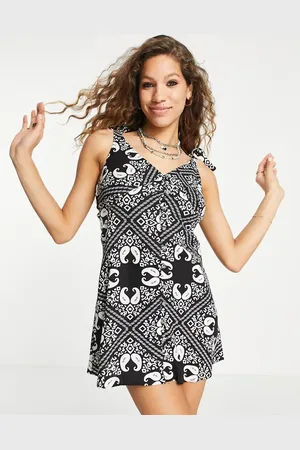 Topshop Button through flippy mini dress in bandana print in mono