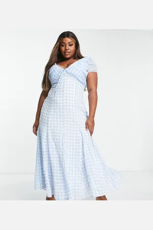 ASOS ASOS DESIGN Curve ruched maxi dress with tie detail in blue gingham embroidered
