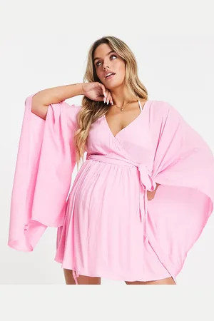 ASOS ASOS DESIGN Maternity exaggerated sleeve beach cover up in pink