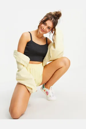 Pieces® Marry knitted cropped vest in dark melange