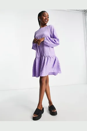 Pieces® Darala drop hem smock mini dress in