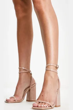 London Rebel Block heel sandals in beige patent