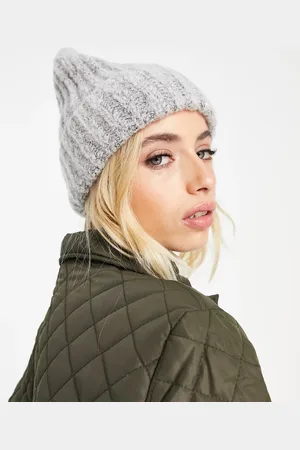 Pieces® Polyester blend textured ribbed beanie in light grey
