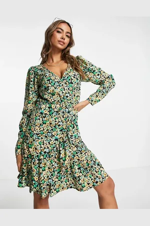 Pieces® Giuliana long sleeve wrap dress in print