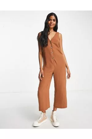 New Look Button front relaxed cropped jumpsuit in