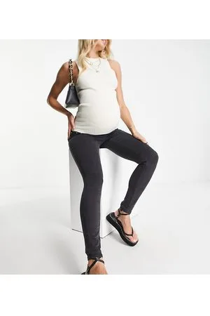 ASOS ASOS DESIGN Maternity ultimate skinny jeans in washed with under the bump waistband