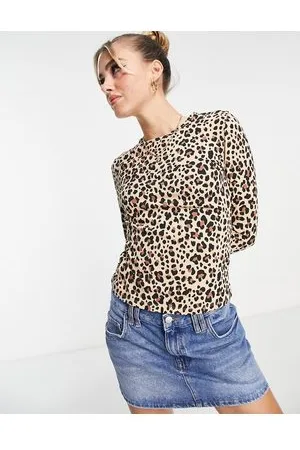 Monki Long sleeve jersey top in leopard print