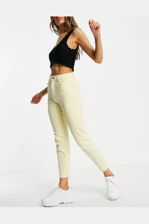 Stradivarius Slim mom jean with stretch in