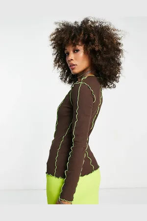 ONLY Exposed seam top in chocolate