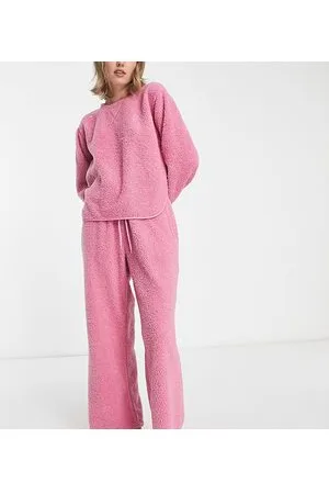 ASOS DESIGN Curve cozy lounge borg sweat & pants set in pink