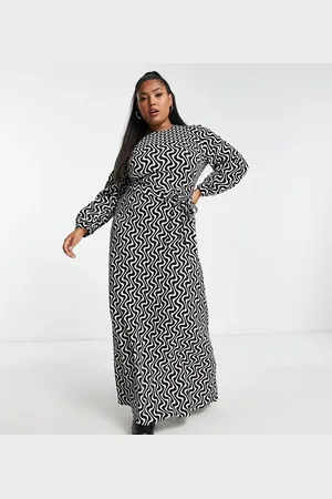ASOS ASOS DESIGN Curve smock maxi dress with belt in mono geo print