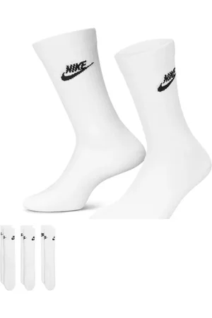 Nike Everyday Essential 3 pack socks in