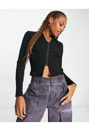Urban Revivo Textured eyelet polo top in