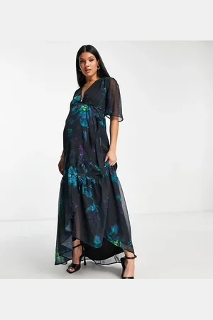 HOPE & IVY Wrap maxi dress in floral