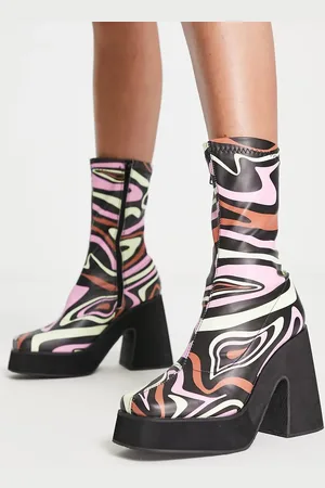 Heartbreak Chunky platform sock boots in marble print