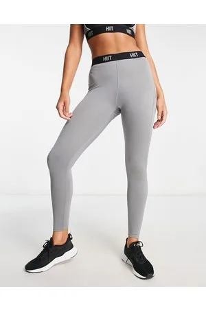 Final Sale High Waist Seamless Black Star Leggings | Star leggings, Body  positivity inspiration, Plus size workout