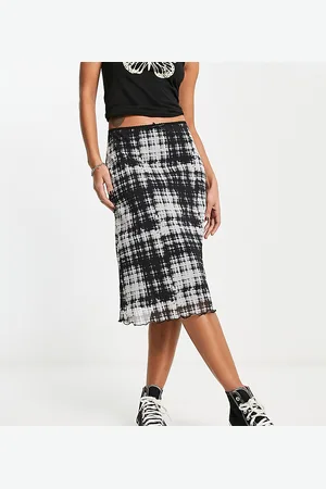 Reclaimed 90s midi skirt in mono check print