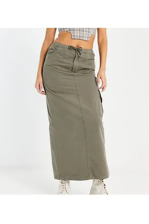 Reclaimed Cargo skirt in khaki