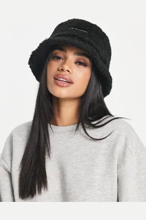 New Balance Sherpa bucket hat