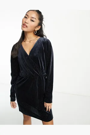 JDY Thea velvet dress in