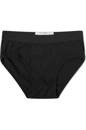 The latest collection of briefs & thongs in the size 32/31 for men