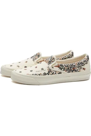 Vans classic hotsell slip on india