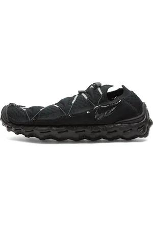 Nike ISPA Mindbody Sneakers in