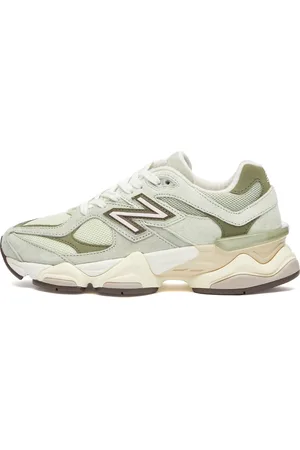 New Balance U9060EEC Sneakers in