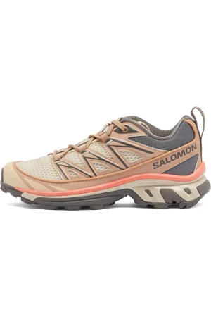 Salomon XT-6 EXPANSE SEASONAL Sneakers in