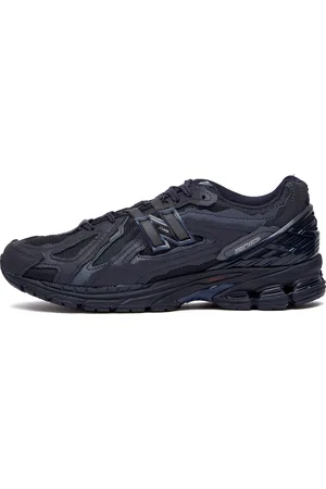 New Balance M1906DI Sneakers in