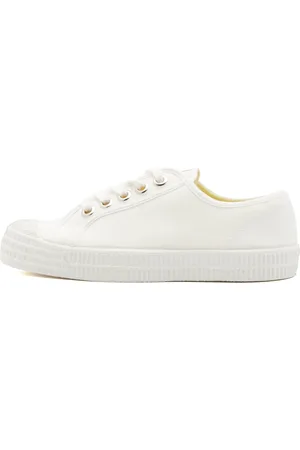 Novesta Star Master Sneakers in