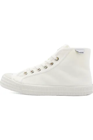 Novesta Star Dribble Sneakers in